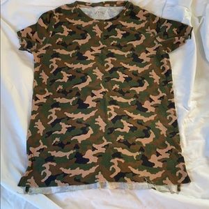 Camouflage t-shirt